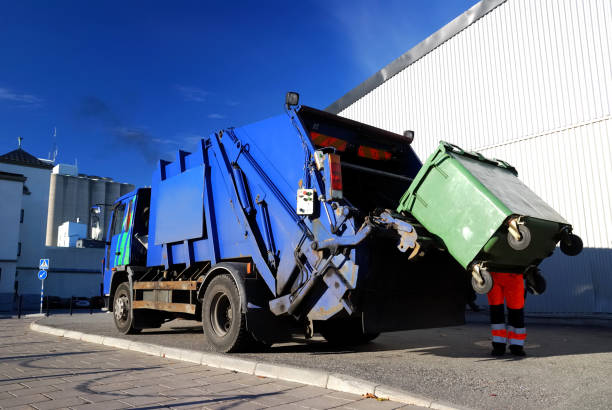 Best Yard Waste Removal  in Marshalltown, IA